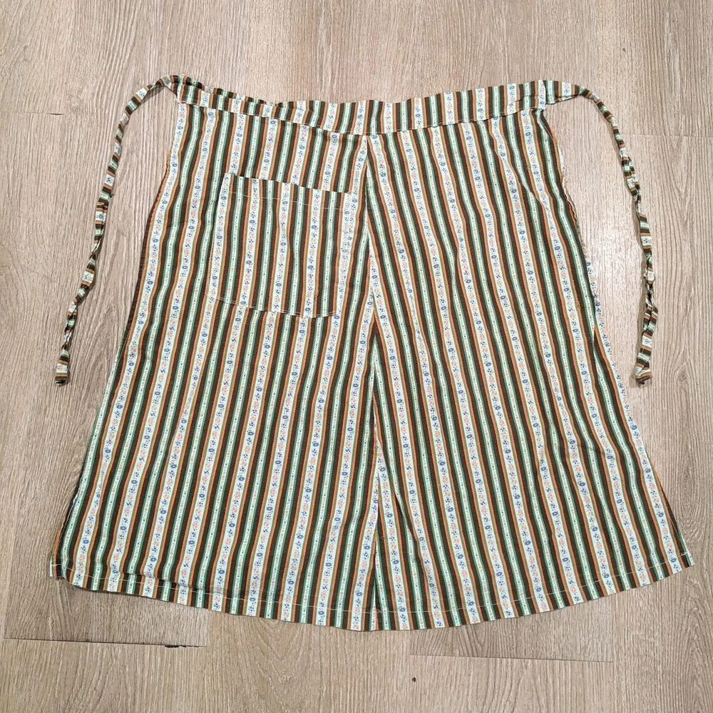 Vintage Cobbler Half Apron Lot of 4 1960s Floral Gingham Embroidered Cottagecore